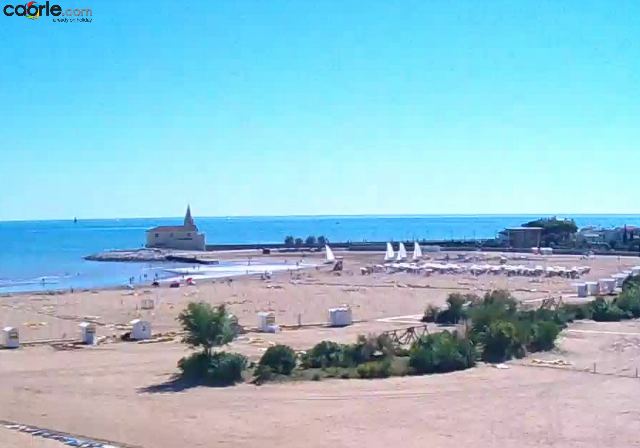 Webcam Caorle spiaggia di Levante a Caorle in diretta: Spiaggia della “Madonnina”, spiaggia di levante